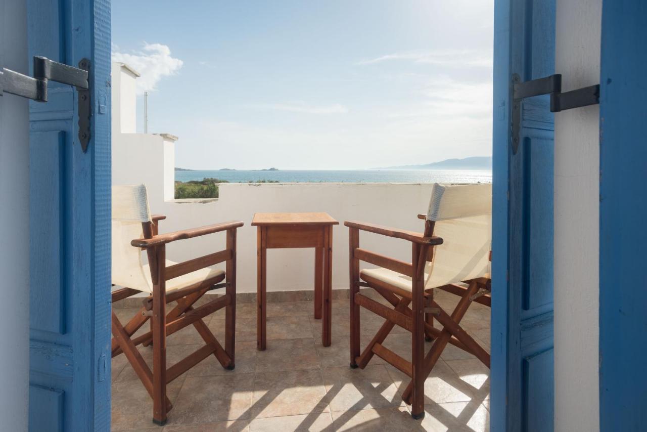 Amodari Studios On The Beach Plaka  Ngoại thất bức ảnh